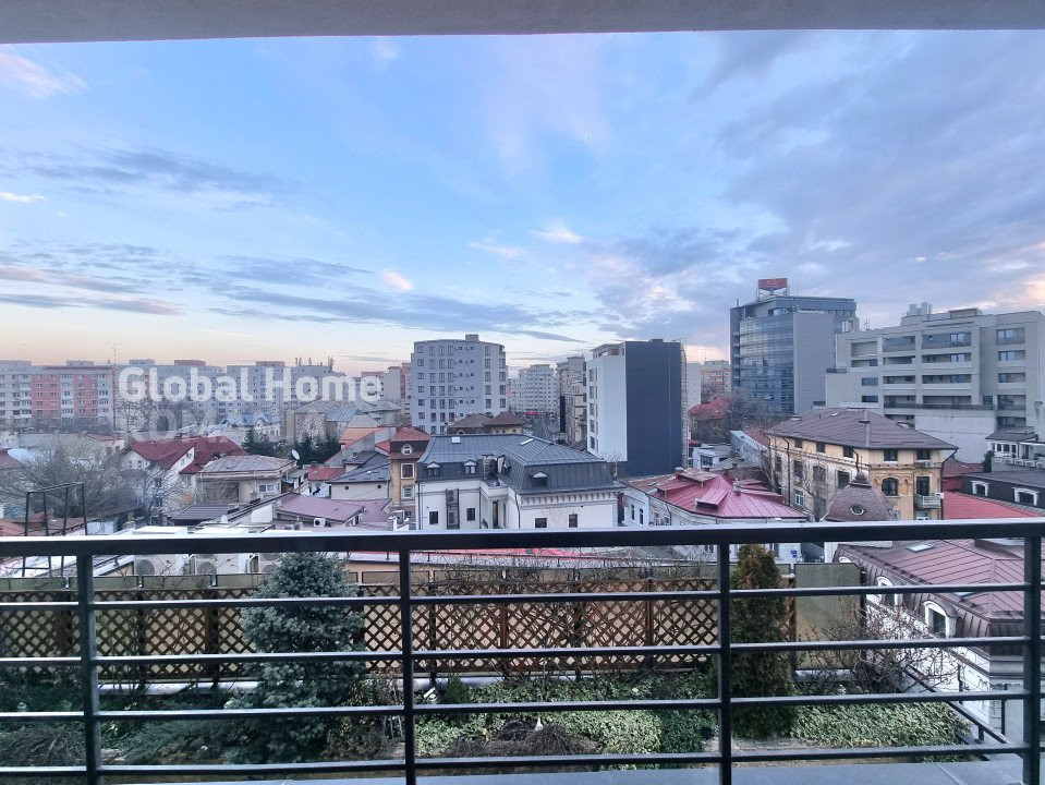 Urban View | Apartament 4 Camere + 2 Terase + Parcare | Eminescu View Residence